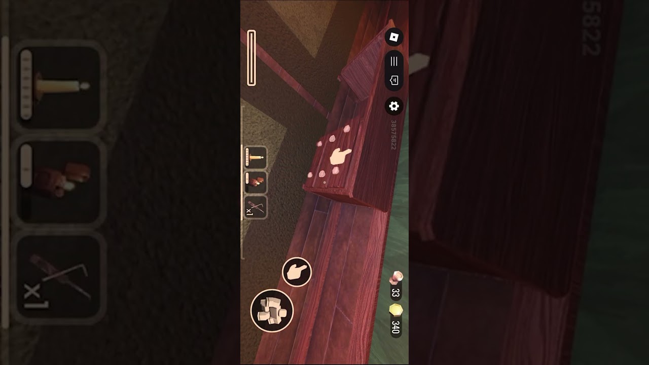 Playing doors in Roblox