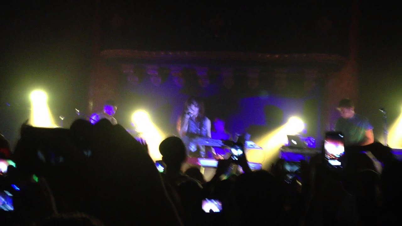 Lights - Peace Sign Live