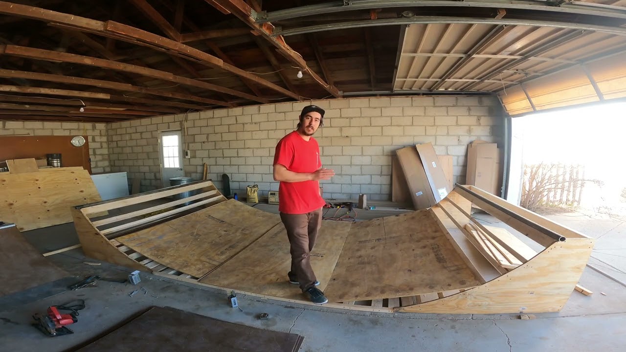 Cómo hacer una mini rampa parte 3 (cama, lados y triplay)