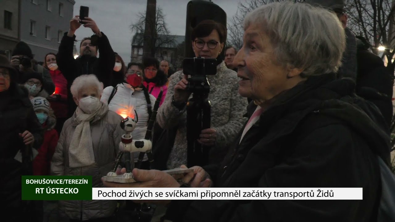 BOHU&Scaron;OVICE/TEREZ&Iacute;N: Pochod živ&yacute;ch se sv&iacute;čkami připomněl zač&aacute;tky transportů Židů