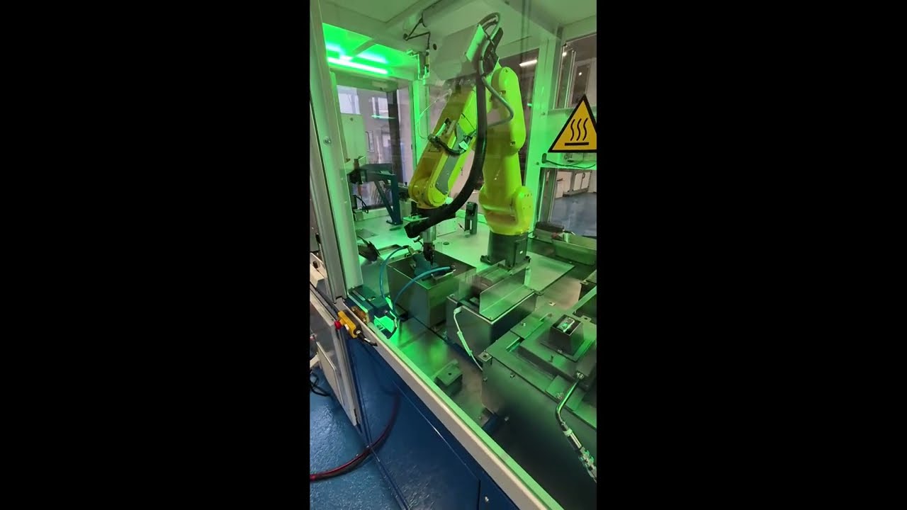 VAGUES SERVICES - Intégration mini-vague dans un ilot robotisé