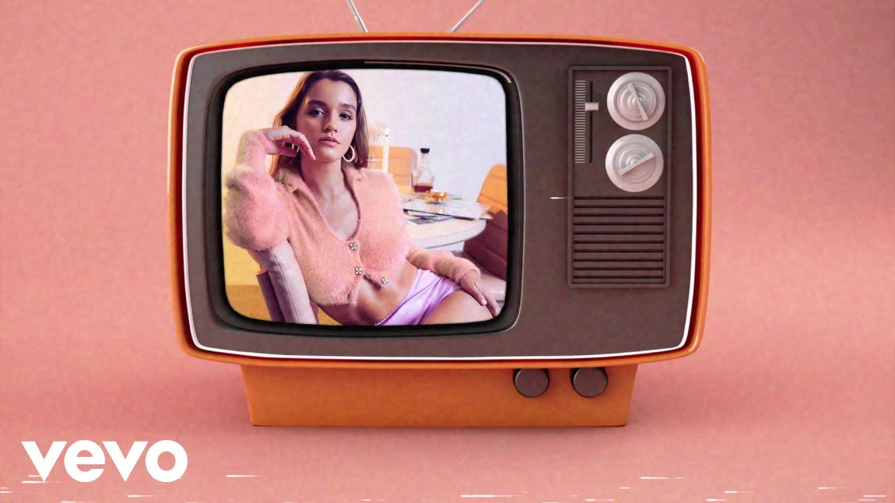 Eves Karydas - Reruns (Lyric Video)
