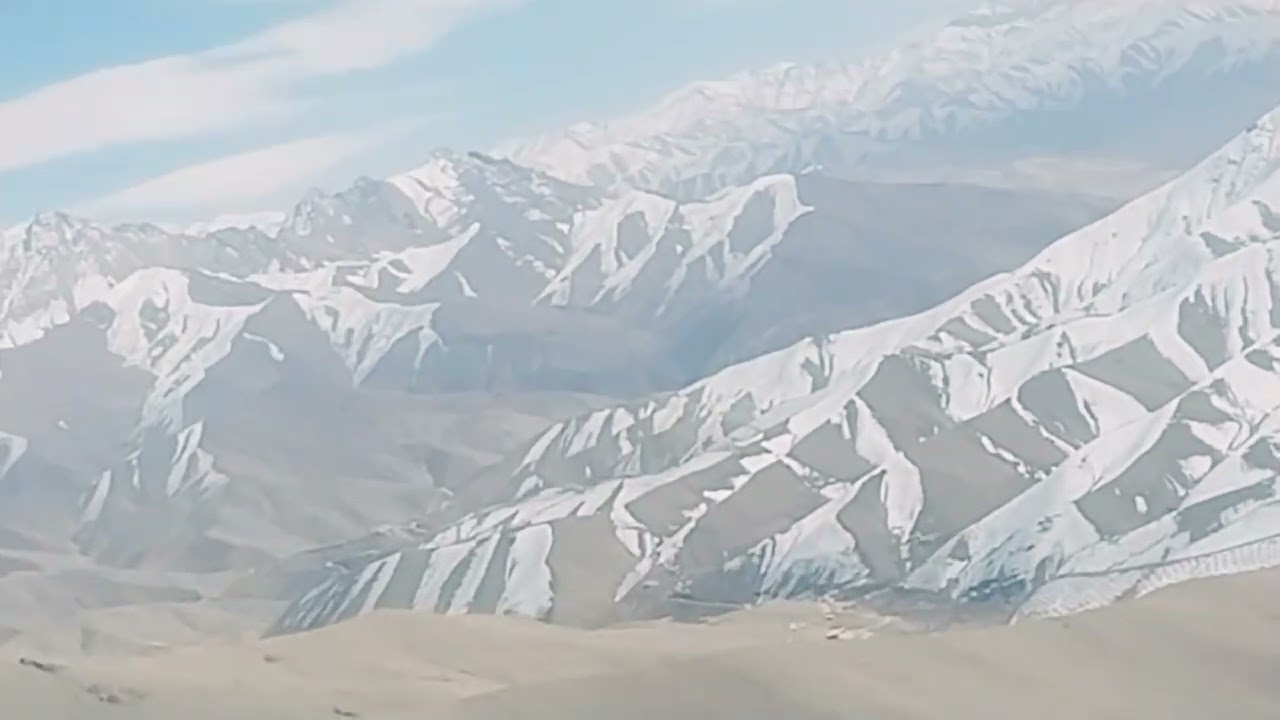 کوه های دایکندی زیبا شهرستان
