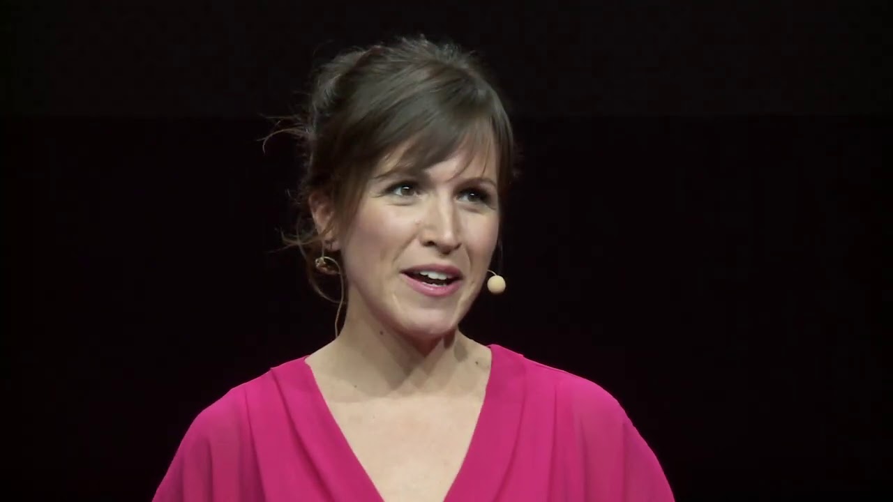 Insuffler la confiance aux choeurs  | Caroline Meyer | TEDxMartigny