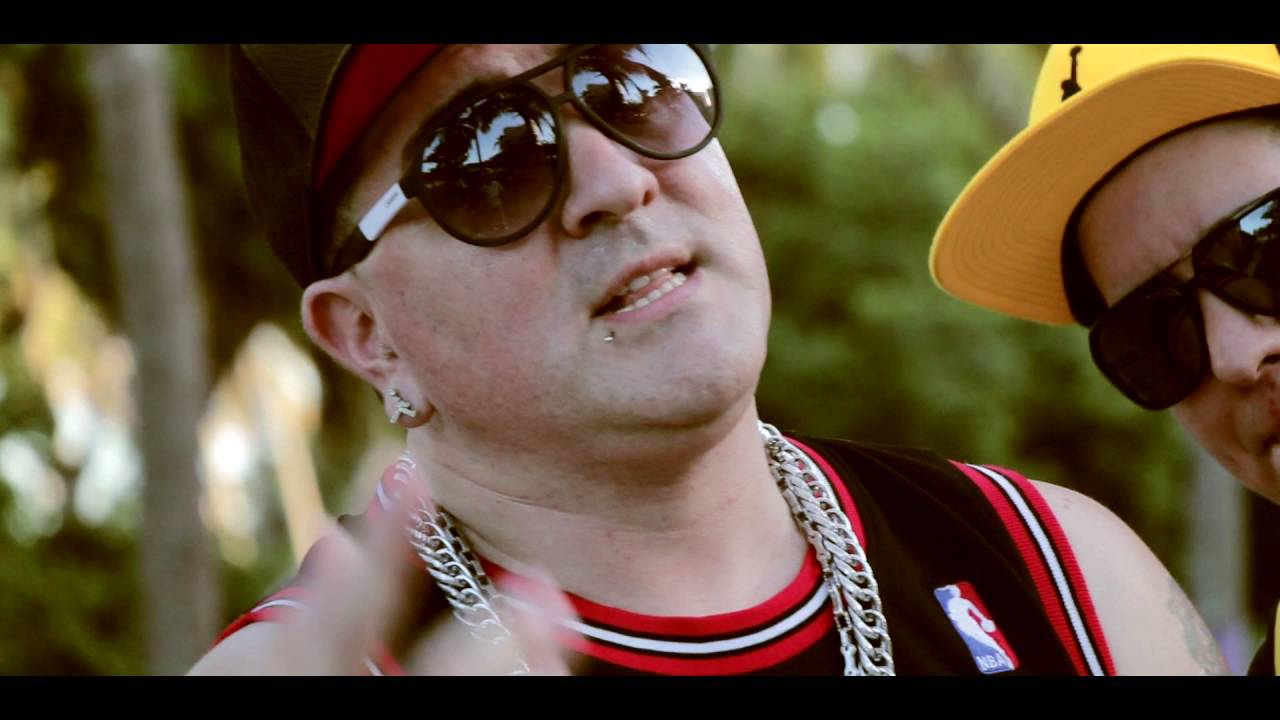 Juan Quin y Dago - Cumbia Hall - NUEVO 2016 (VIDEOCLIP OFICIAL) - ( Filmado en Mexico)