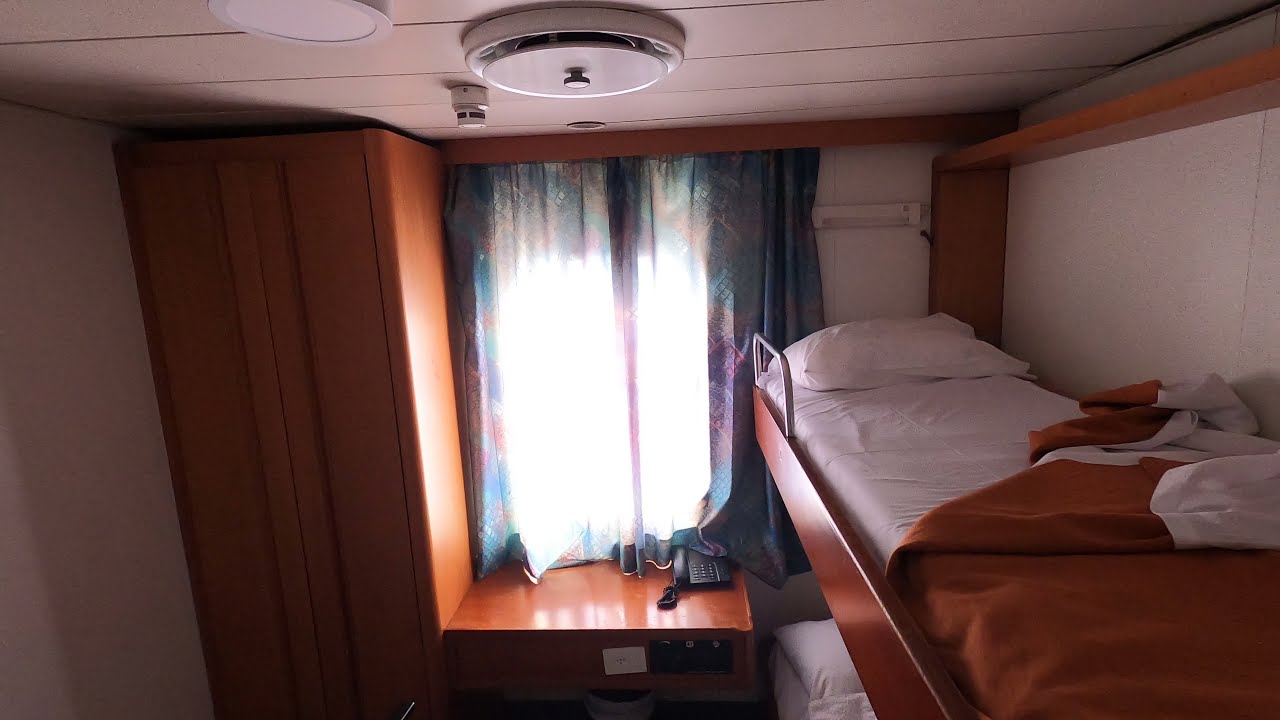 Two Bed Cabin HD - Gold Star Ferries Super Ferry II - Greece Aug 2021