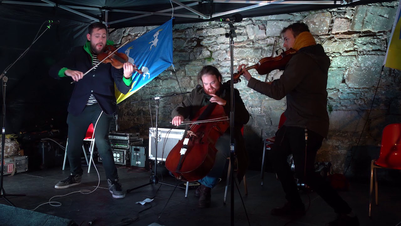 Gŵyl Tân a Môr Harlech Fire and Sea Festival - VRï