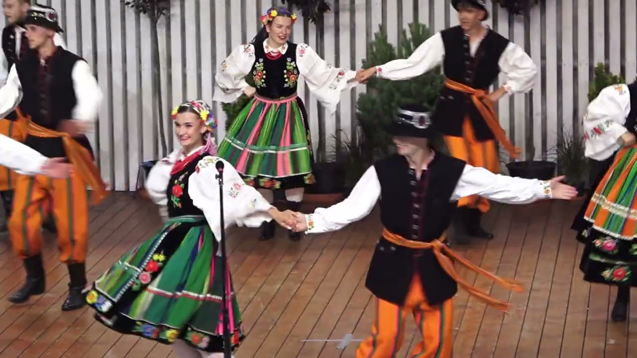 26.07.2024 r. 61.Tydzień Kultury Beskidzkiej.Tańce łowickie i krakowskie RZPiT 