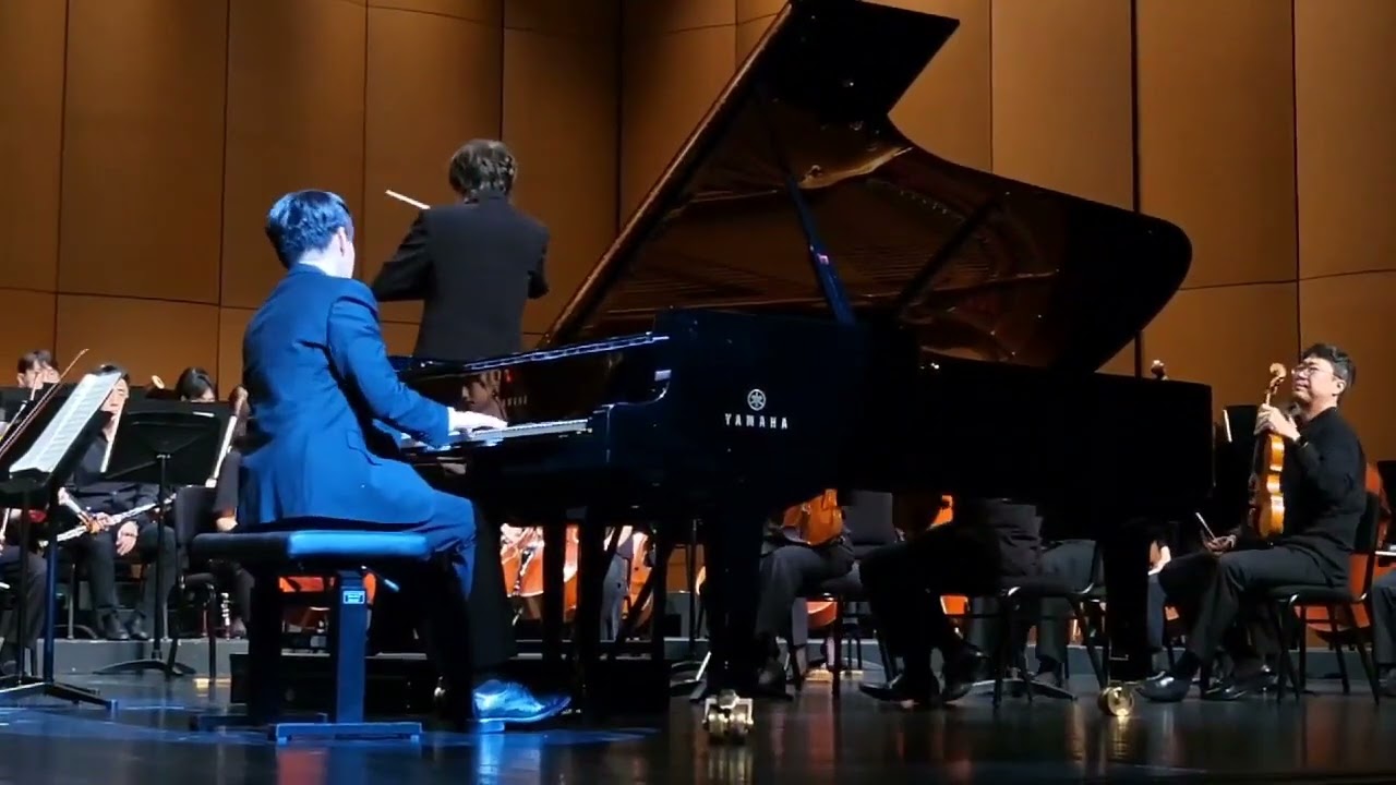 Grieg Piano Concerto in a minor (그리그 피아노 콘체르토) 1악장 협연 , Hyeonki Park