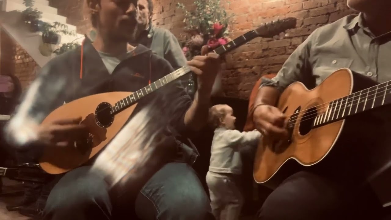 Αντιλαλούνε τα βουνά Melbourne Rebetiko Jam 2.11.22