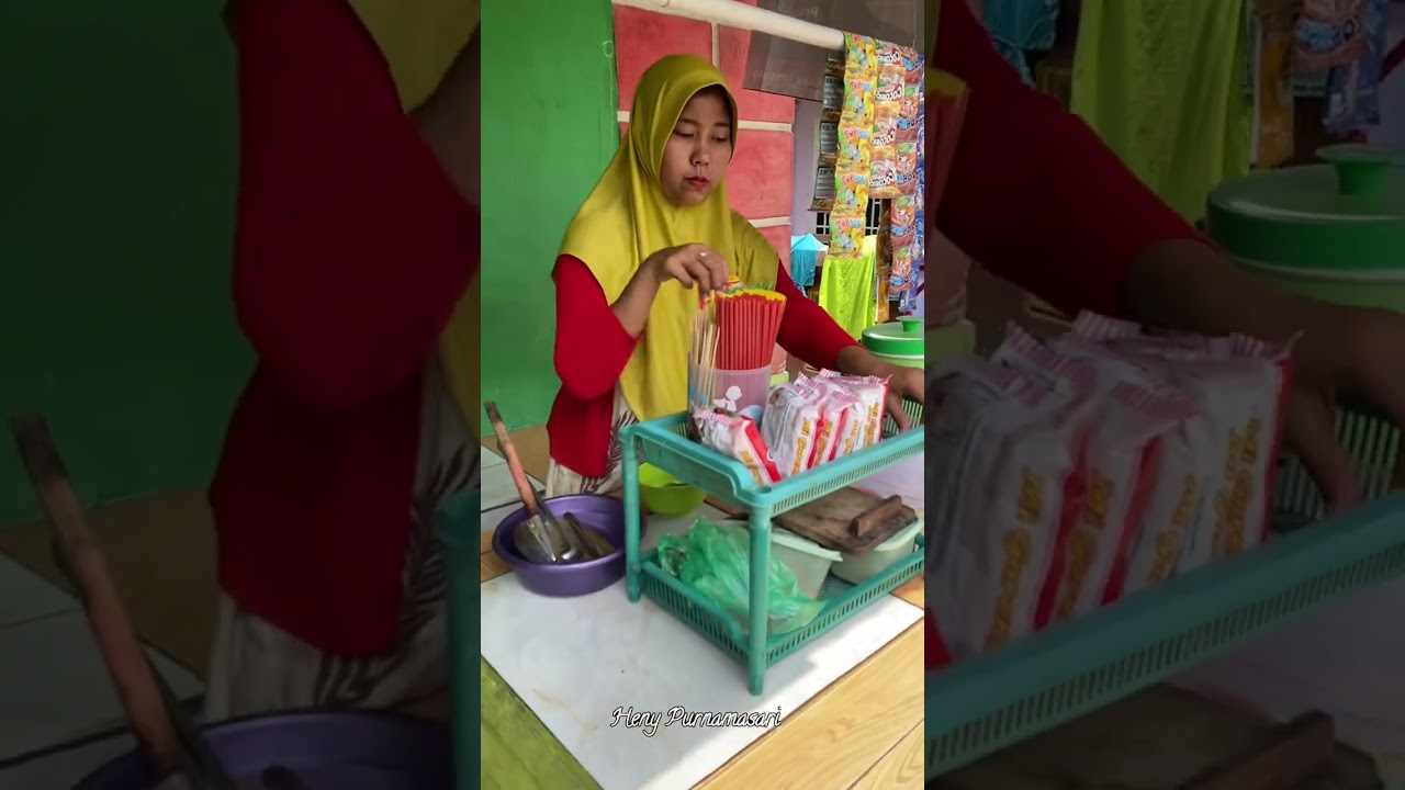 Enak nya buka warung langsung ada yg beli