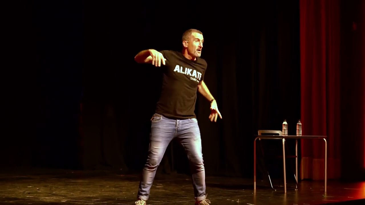 Luis Zahera con su espect&aacute;culo 