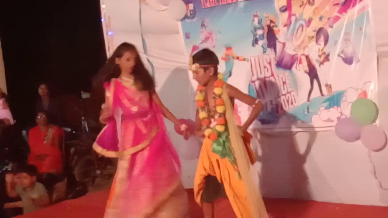 Lahs, Kaman dance performance of just dance 2020 function mai barsanai ki chori song
