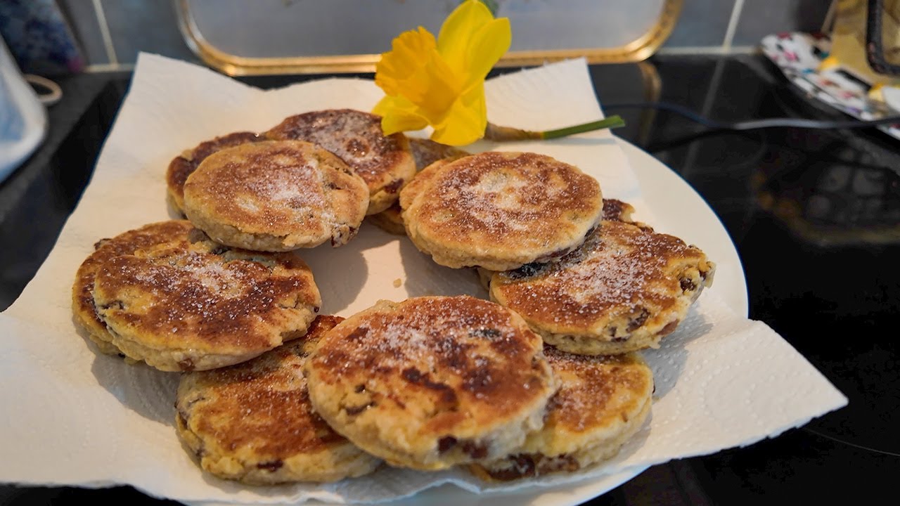 Welsh Cakes - A Traditional Griddle Cake