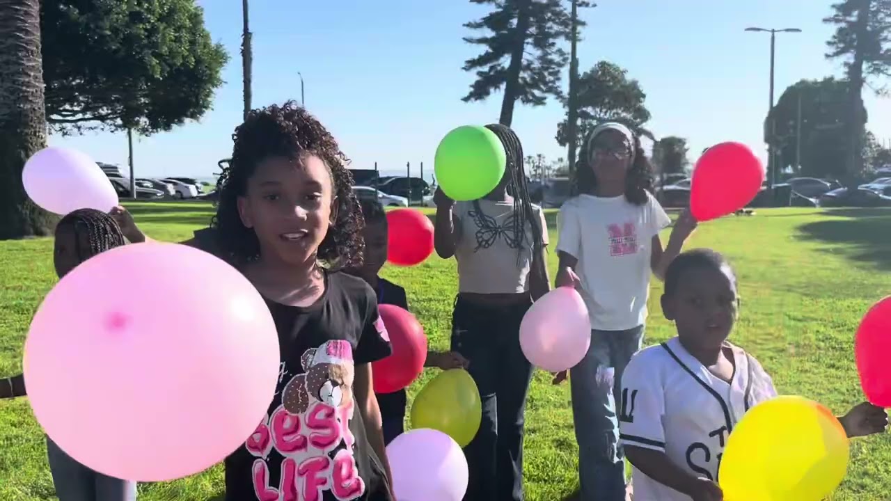 Be Happy Melly Mellz