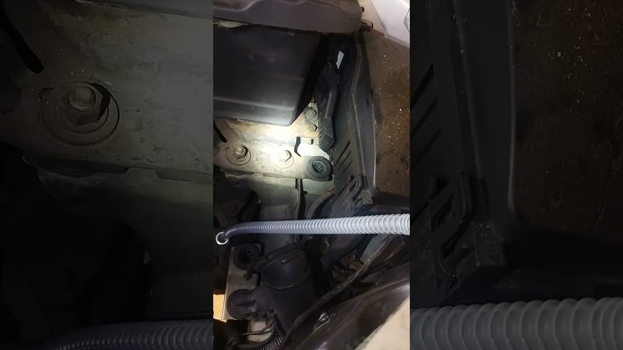 Automatic Transmission Fluid Change Freelander 2 LR 2