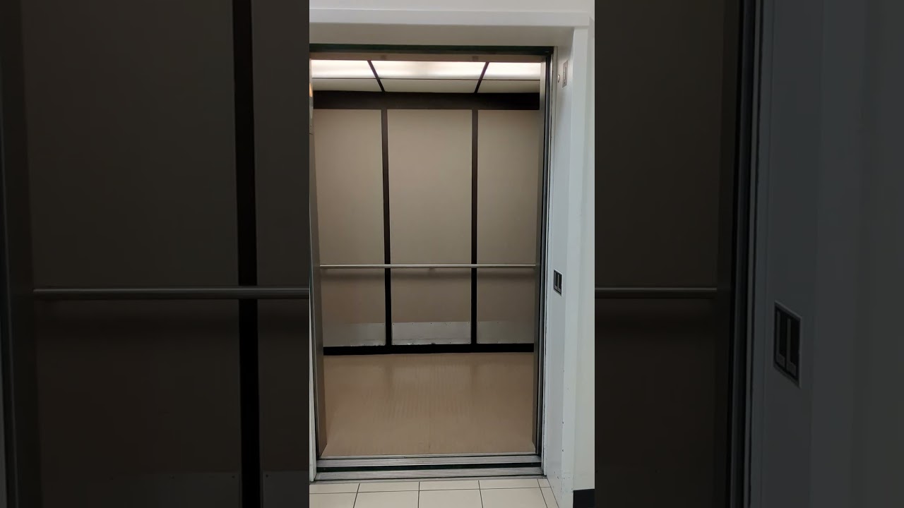 JCPENNEY Elevator door conditon @EvergreenElevators