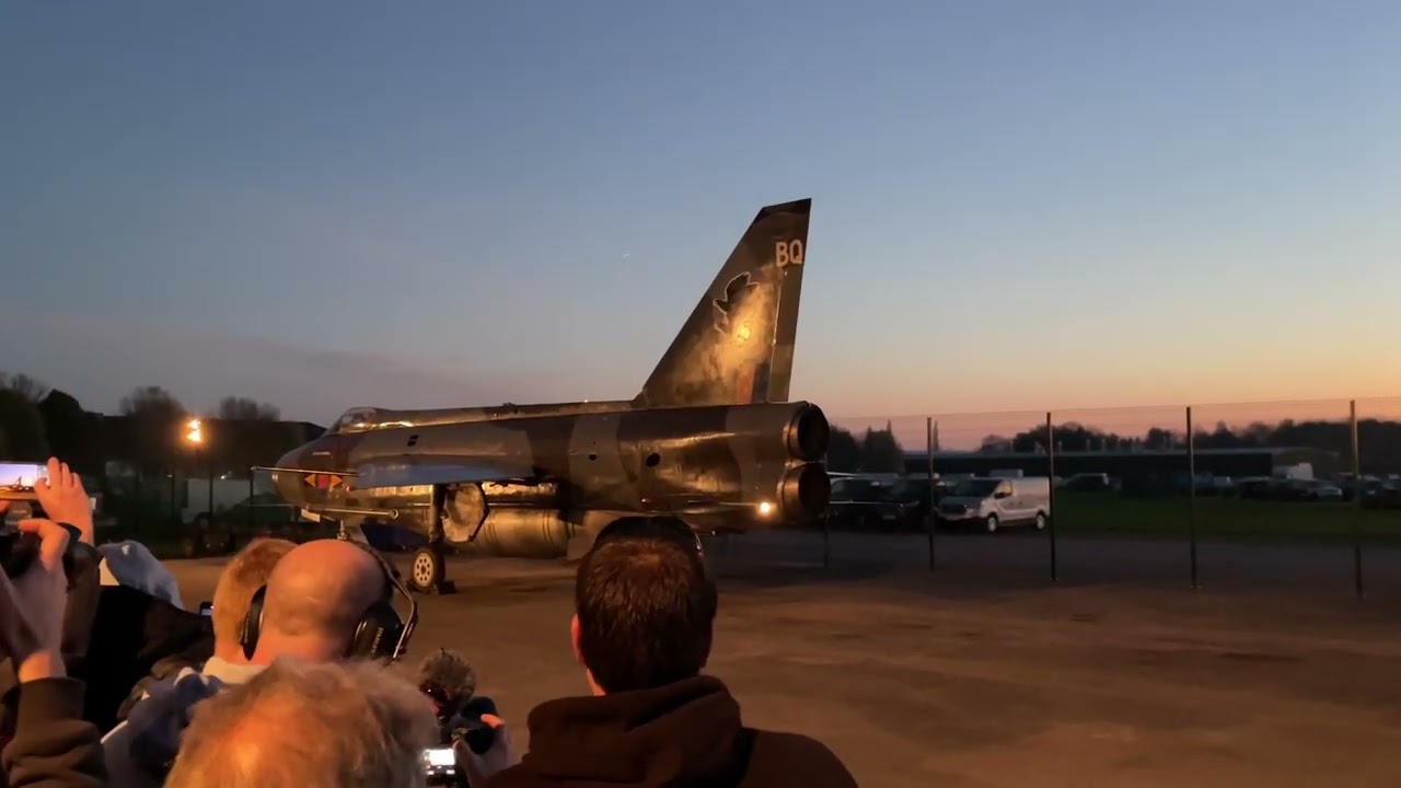 English Electric Lightning Bruntingthorpe twilight re-heat run 12th November 22