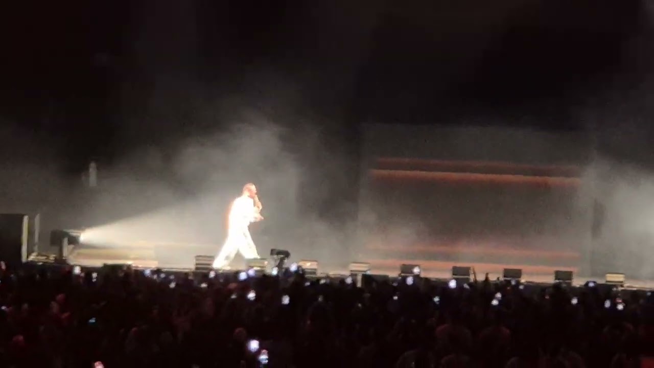 J Balvin - Loco Contigo, in Berlin Uber Arena 06.05.2024