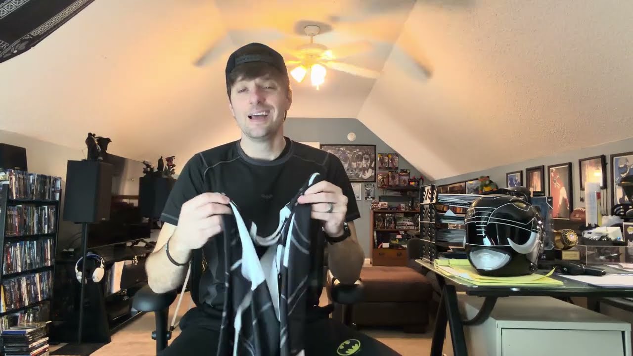 SuperX Apparel Mighty Morphin Power Rangers MMA Rash Guard Review