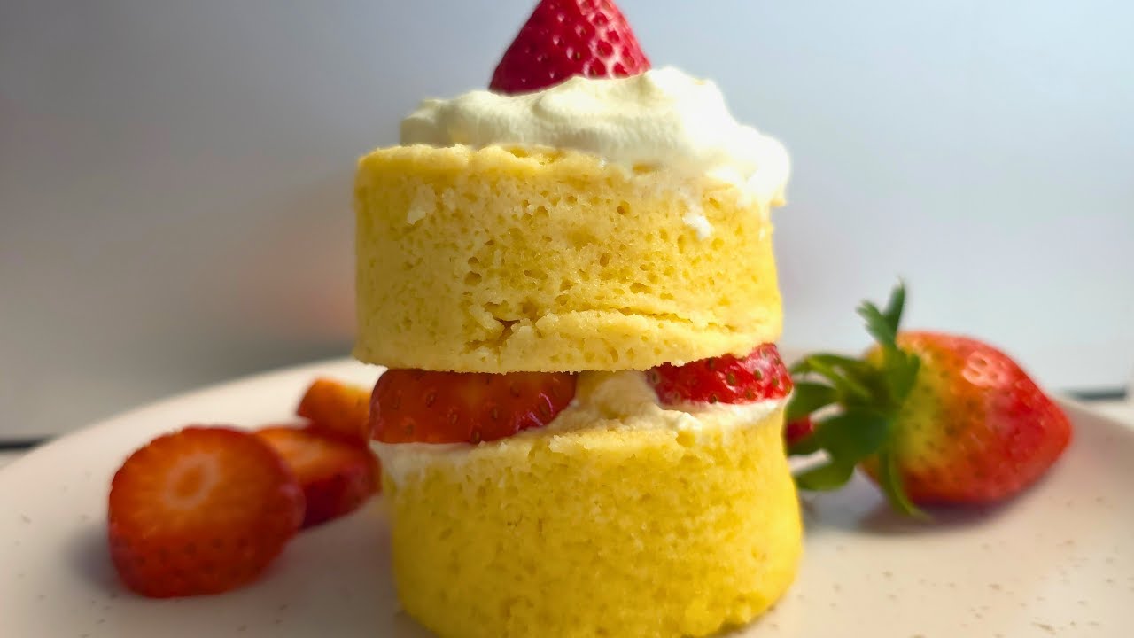 Strawberry Keto Shortcake Mug Cake in Just 2 Minutes