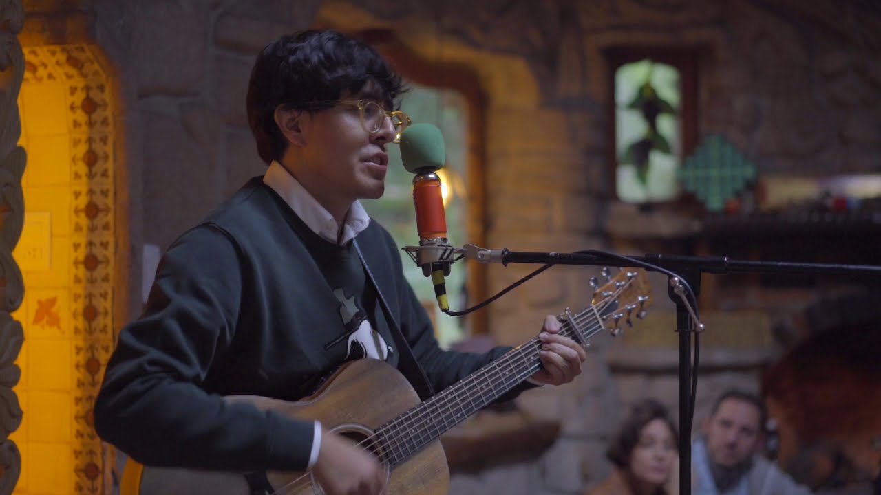 Mi Sobrino Memo - Cuando Fuimos Nada [Acústico] | Radio Ultravioleta