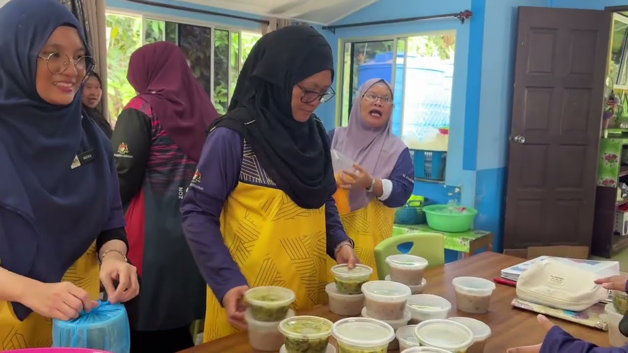 Program masak bubur lambuk di sekolah sempena bulan Ramadhan 2026