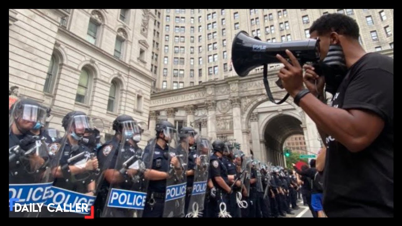 Protesters Fail At Building A Wall