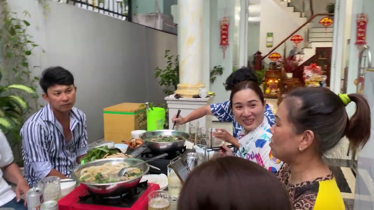 Ăn Tết Niên tại nhà cháu Hồ ngày 13/2/26DL 