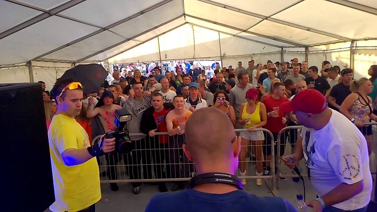 Dj Kurt and Mc Livelee GTYM Tour live @ The Castle Part 2 02/08/14