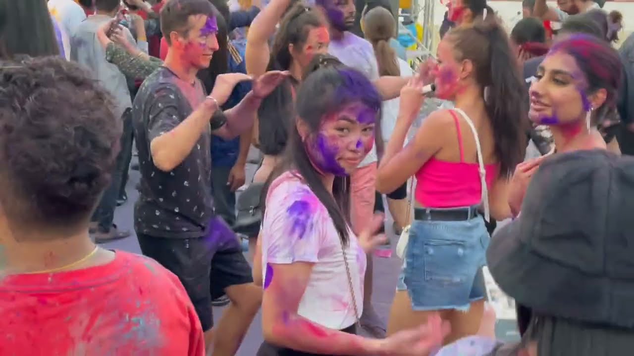 Foreigners Dancing on Indian songs at Holi Celebration in  Pattaya, Thailand #holi2023   #thailand