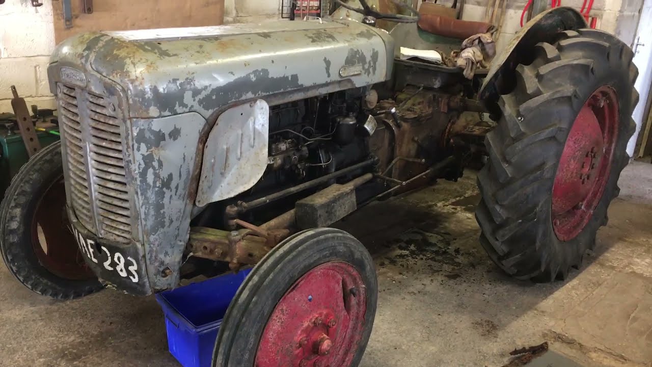 Ferguson FE35 Grey and Gold tidy up Part 1