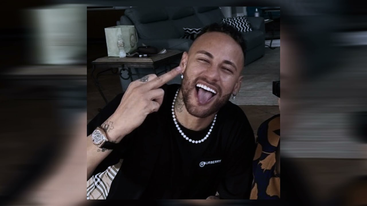 مـي سليـم ( جبـت الكـلام دا مـنيـن ) مسـرعـه.