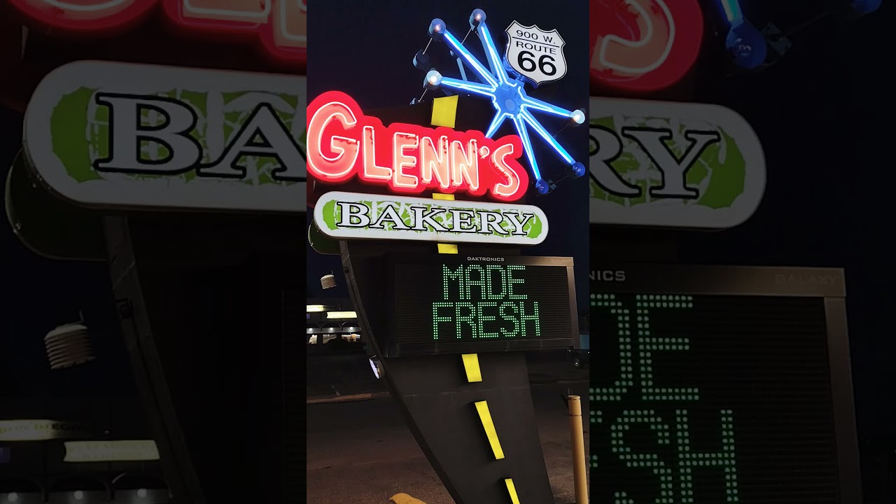 Glenn's Bakery neon Rt 66 Gallup NM