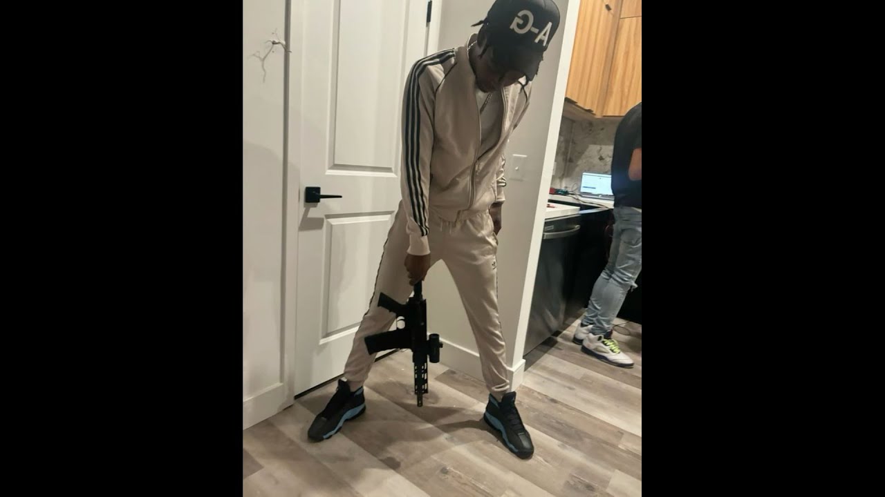 [FREE] BabyChiefDoIt x VonOff1700 Sample Type Beat 