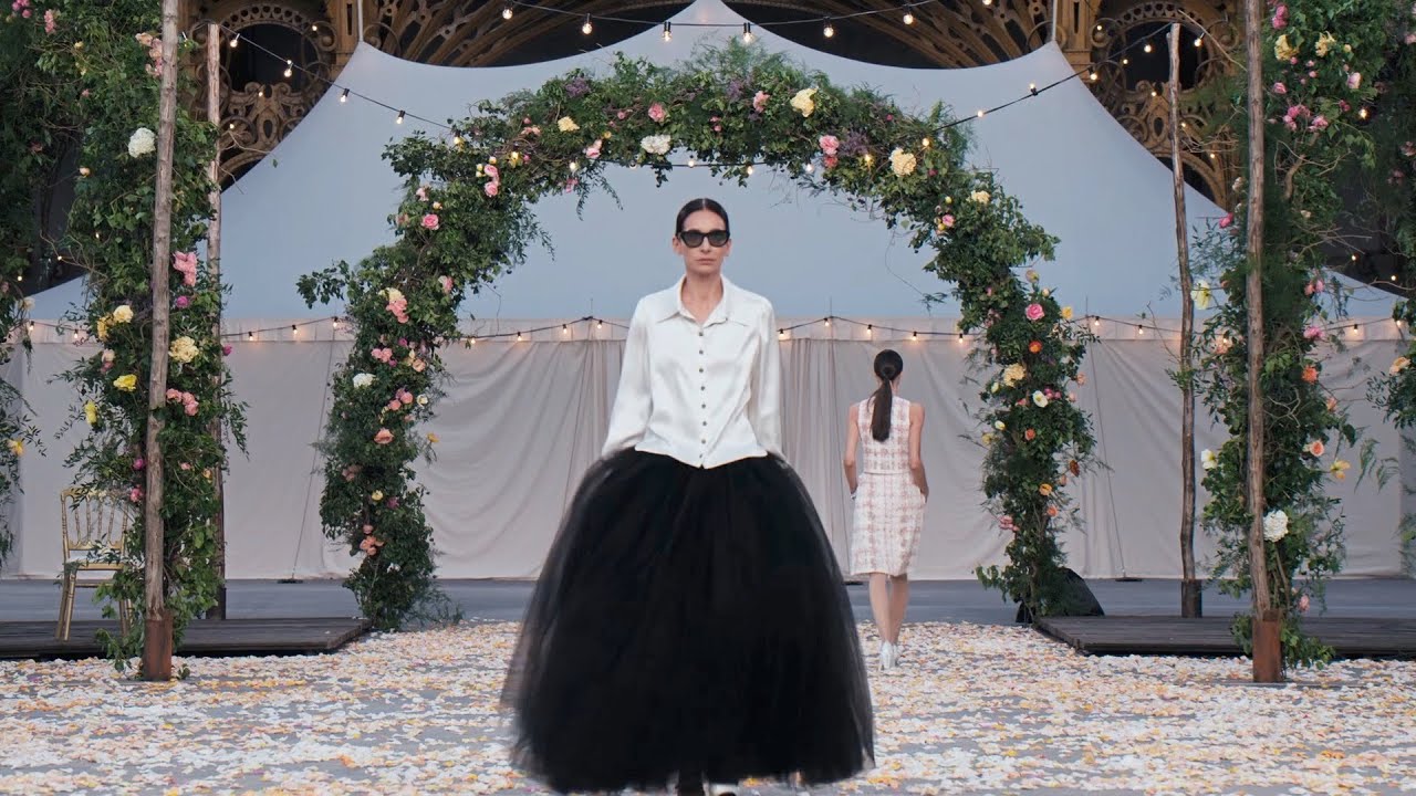What'up - Chanel Haute Couture Printemps/Eté 2021 par Virginie Viard