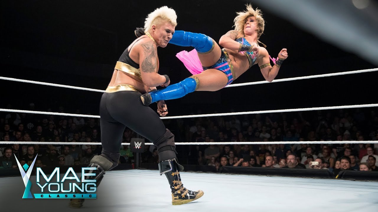 Эбби Лайт против Джаззи Габерт &mdash; матч первого раунда: турнир Mae Young Classic, 28 августа 2017 г...