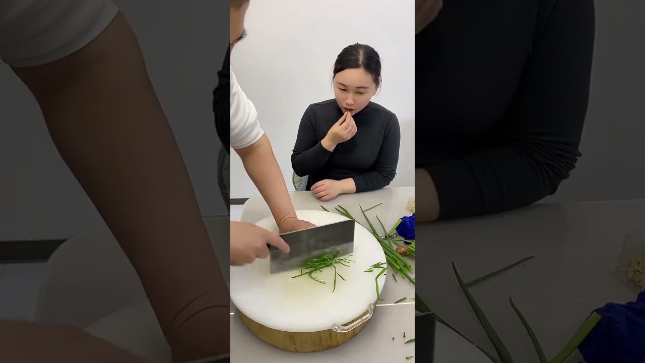 Quick cut onionCutting vegetables, knife skills, my cutting vegetables