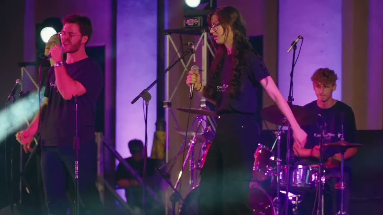 12. Another brick in the wall (pt. 2) - Rock Legends