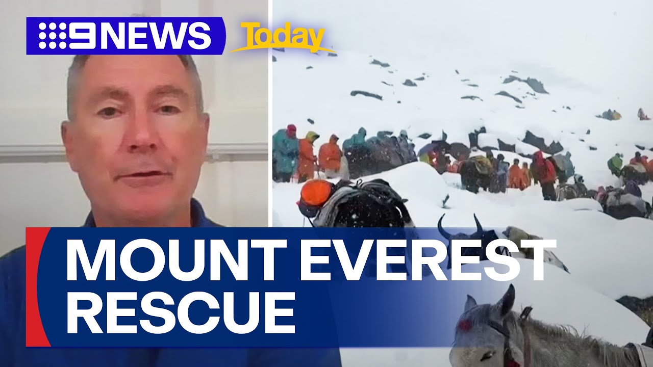 Rescue operations underway on Mount Everest to rescue snow-trapped trekkers | 9 News Australia