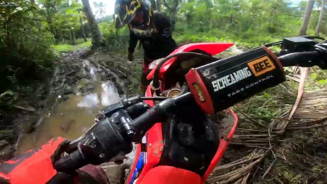 𝘽𝙐𝙏𝙐𝘼𝙉 𝘾𝙄𝙏𝙔 𝙏𝙍𝘼𝙄𝙇 𝙎𝙄𝙏𝙀 𝙈𝙂𝘼 𝙈𝘼𝙎𝙏𝙀𝙍𝙎.. TRAIL RIDE WITH THE ALIENS HAHAHA! | HONDA CRF150L