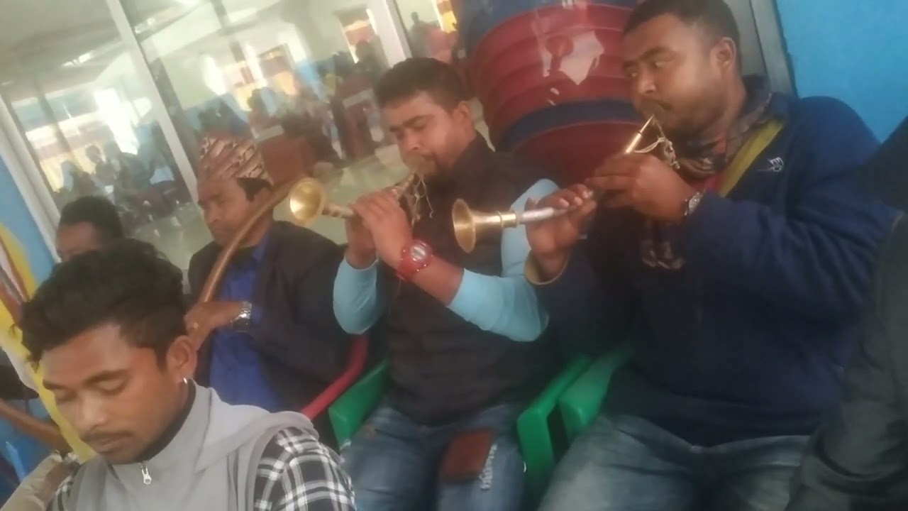 chitawan panche baja sanahi ragg sabai jana le herera like cmt gatnu hola