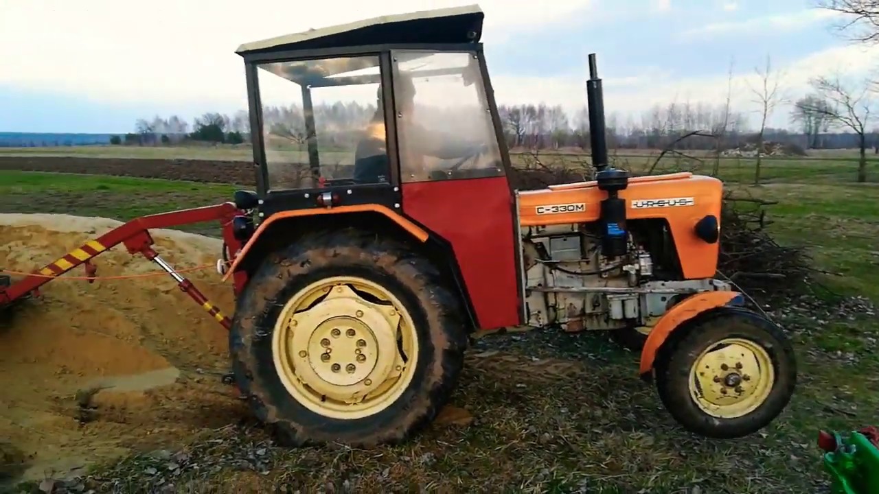 Ładowanie piasku c330m