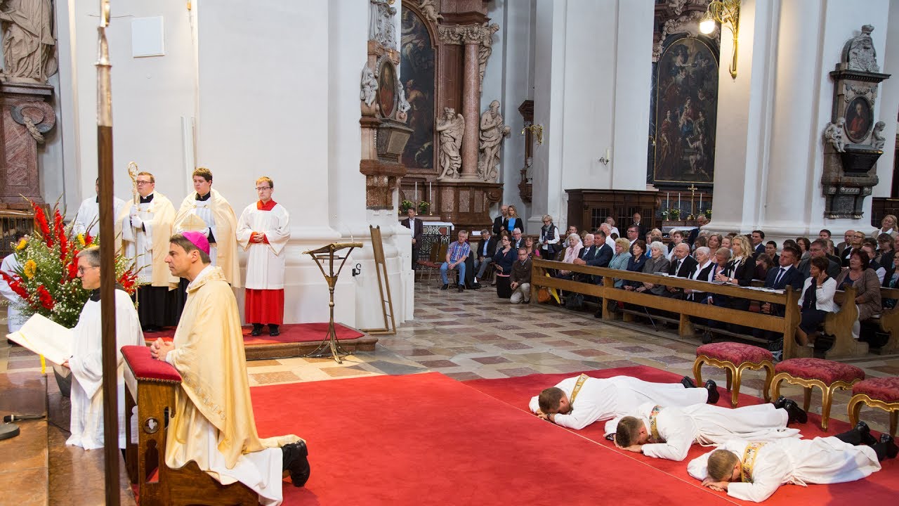 Priesterweihe 2017 - Michael Klug, Peter Kunz und Marco Stangl sind die Neupriester in Passau