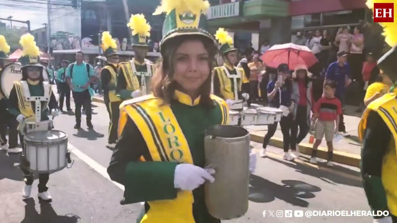 Las mejores bandas marciales en desfiles 2023