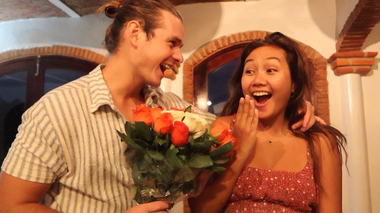 HE SURPRISED ME IN MEXICO FOR VALENTINES! 🥰