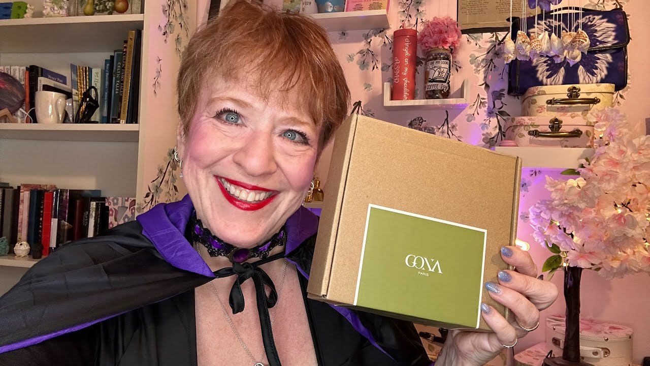 ASMR - ROLEPLAY - Jewelery staff show Serenity the latest in Halloween jewels featuring Gona jewelry