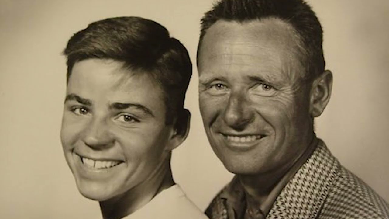 Gay painter Don Bachardy: 
