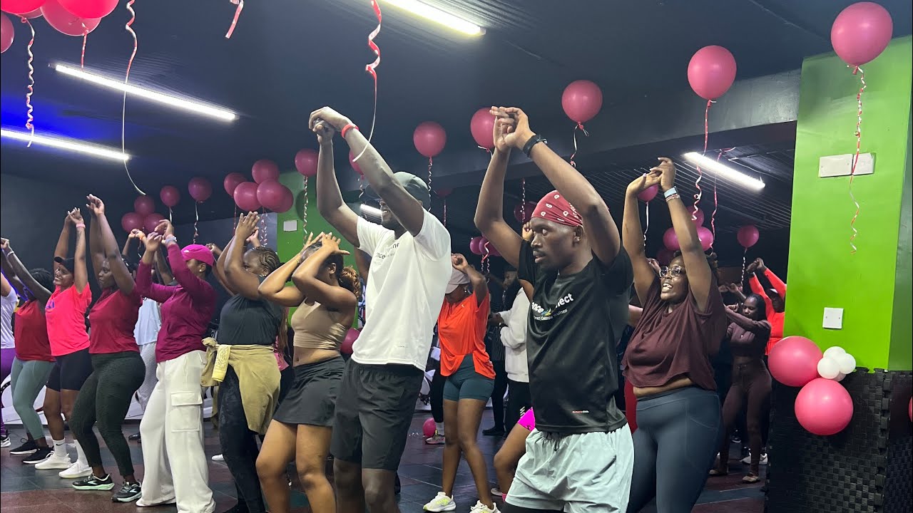 1 Hour Valentine’s Dance Workout at Physiq Gym 🔥 | Dance Connect Nairobi Tour 🇰🇪