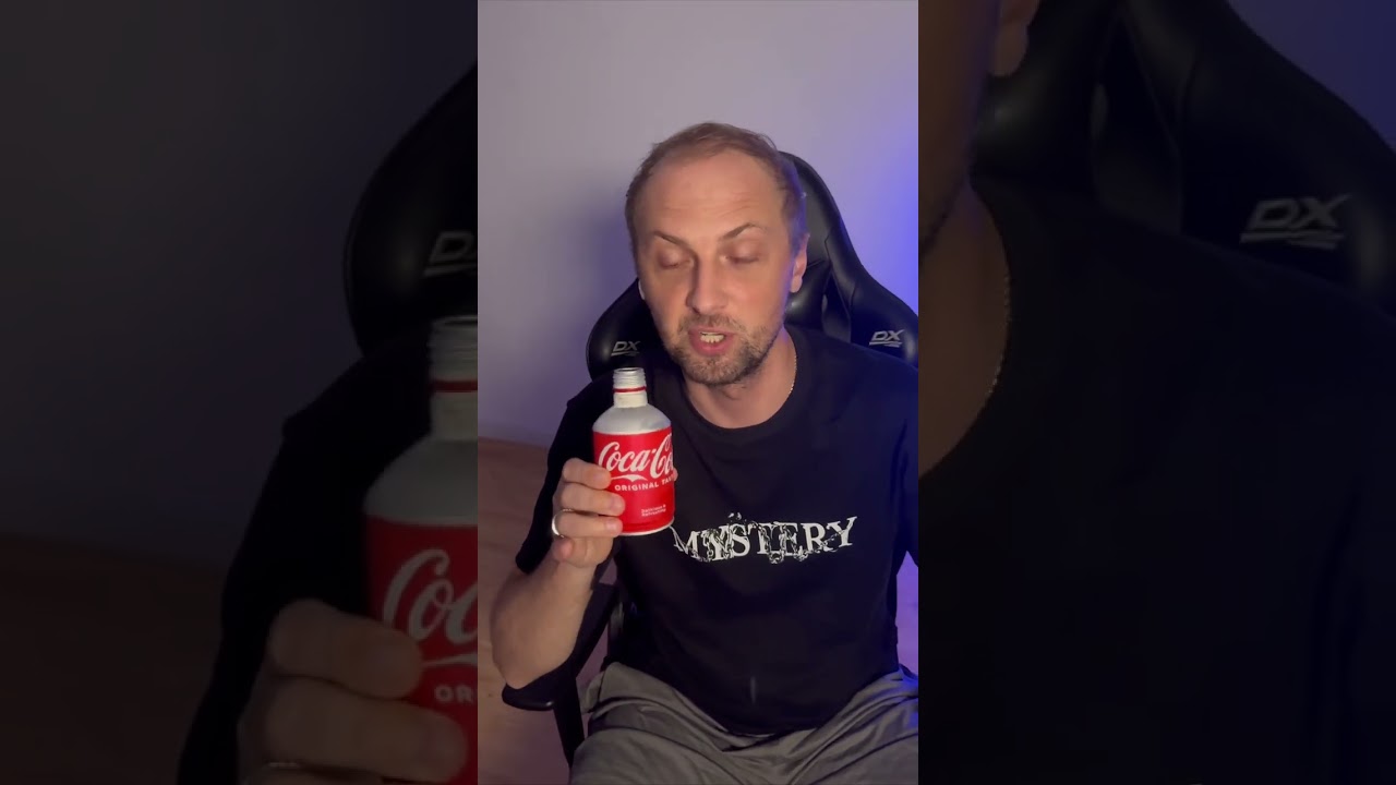 Реакция на Японскую Coca-Cola 🤣 | Зубарев #shorts